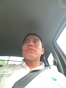 Show modela Pisonvergudo na web-kameri
