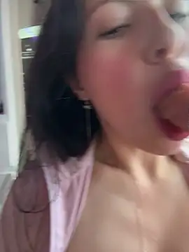 GiuliaBianchi Show in webcam