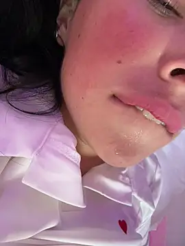 GiuliaBianchiのライブXXXチャット