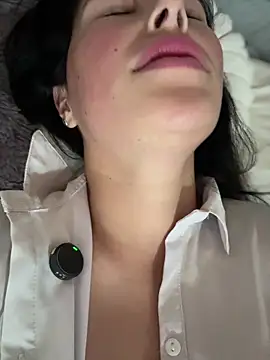 عرض كام GiuliaBianchi