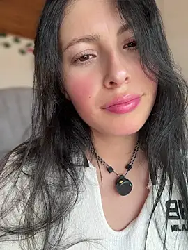 عرض كام GiuliaBianchi