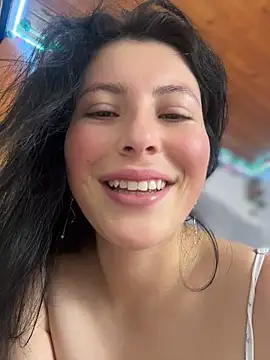 GiuliaBianchi 现场XXX聊天