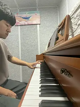 junzzang1234 Show in webcam