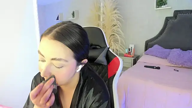 Czat XXX na żywo – SarahCastro1_