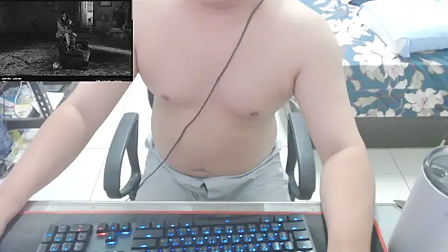 qazwsx_cam4 Show Webcam