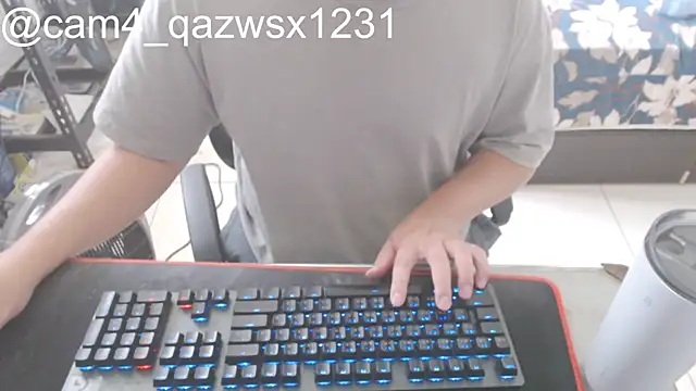 qazwsx_cam4 Pertunjukan Webcam