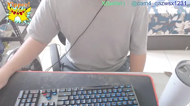 qazwsx_cam4のウェブカメラショー