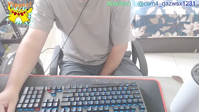 qazwsx_cam4 Show Webcam