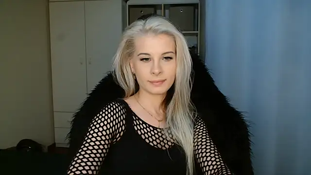 KristineGlow's Live XXX Chat