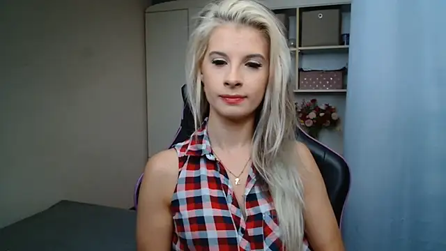 KristineGlow's Live XXX Chat