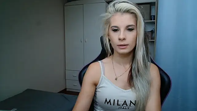 Онлайн чат XXX KristineGlow