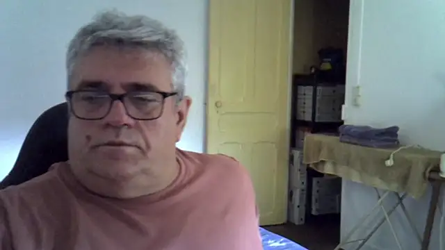 Pokazy przed kamerką – Laurent_oldmen