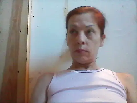 Pokój czatu na żywo – Milana38
