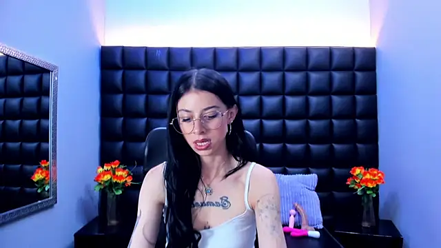 XXX chat uživo modela Dulce_Miaa_