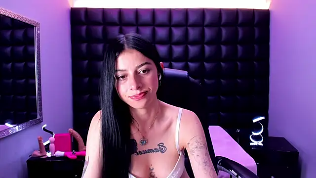 Chatroom XXX en direct de Dulce_Miaa_