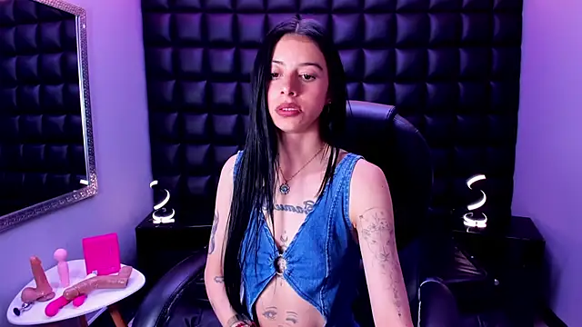 Dulce_Miaa_ Chat XXX in diretta