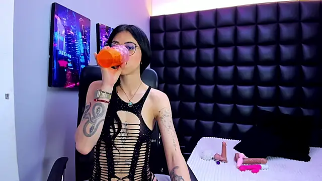 Dulce_Miaa_ Chat XXX in diretta