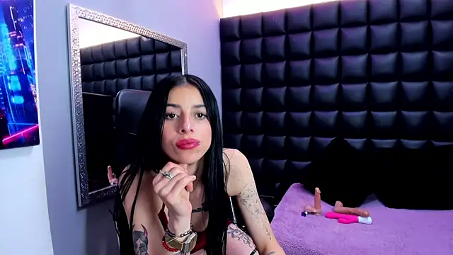 Dulce_Miaa_ Chat XXX in diretta
