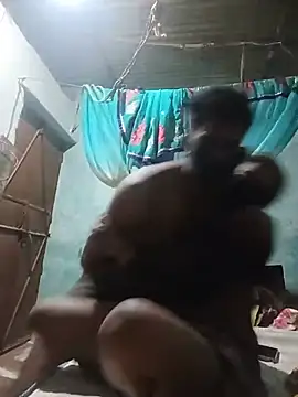 NaughtyRupa89 网络视讯表演