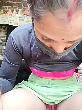 NaughtyRupa89 网络视讯表演
