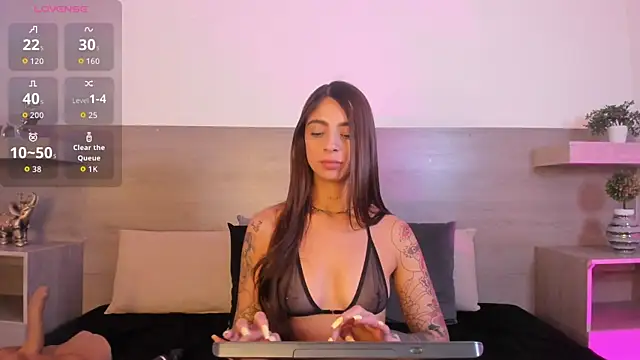 SharonLyn_ Chat XXX live