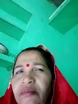 Manavi_x Chat Room in diretta