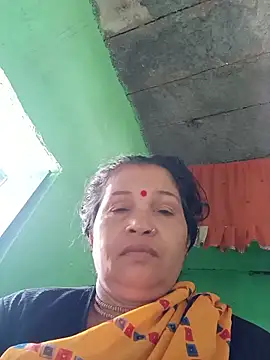 Manavi_x Pertunjukan Webcam