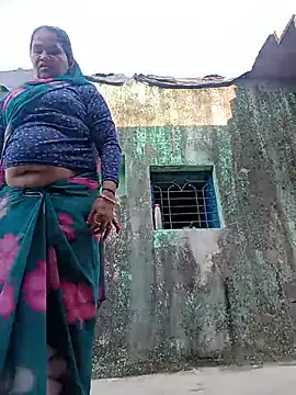 Manavi_xn Webbikameraesitys