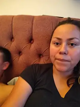 camila-titis' Live XXX Chat