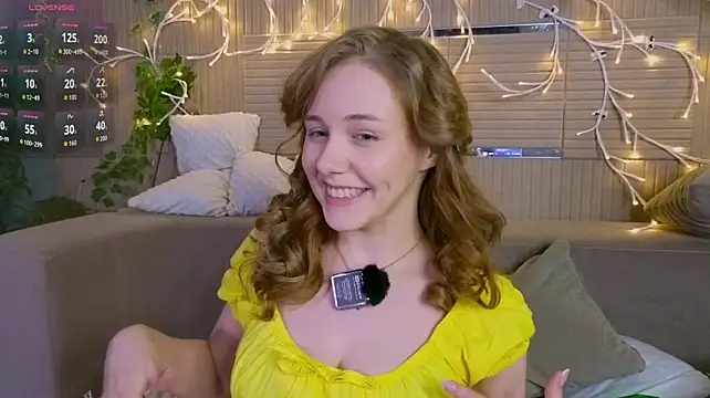 Ada_Mur Show in webcam