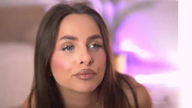 DeborahLowe Adlı Modelin Canlı XXX Sohbeti