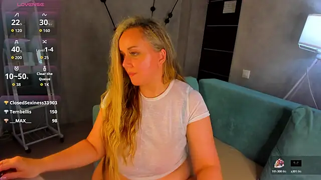 Sky_Kuper's Live XXX Chat