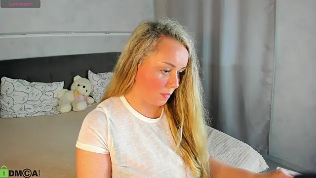 Sky_Kuper Chat XXX in diretta