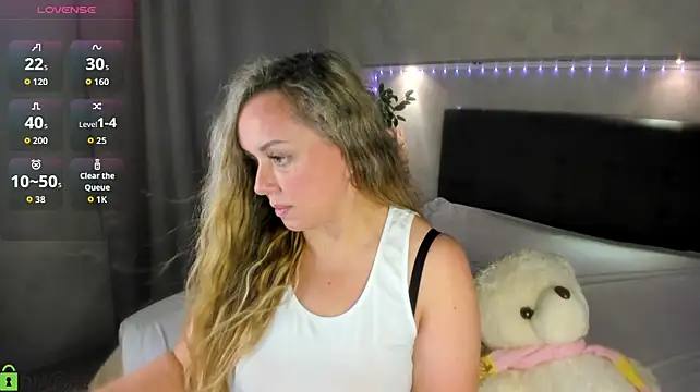 Sky_Kuper Live XXX-Chat