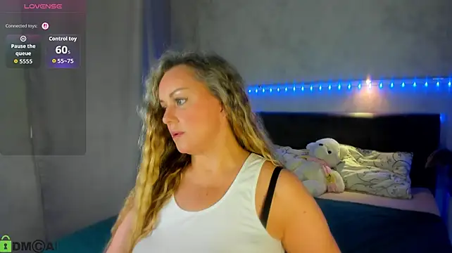 Show modela Sky_Kuper na web-kameri