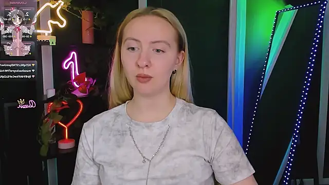 mila_glow1 Adlı Modelin Canlı XXX Sohbeti