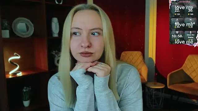 mila_glow1 élő XXX-chatje