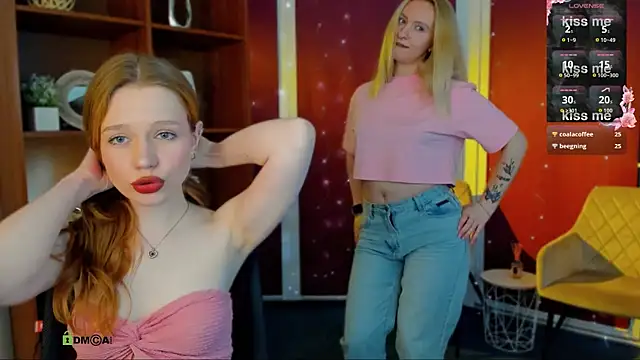 mila_glow1's Webcam Show