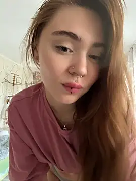 Онлайн чат LunaMillie