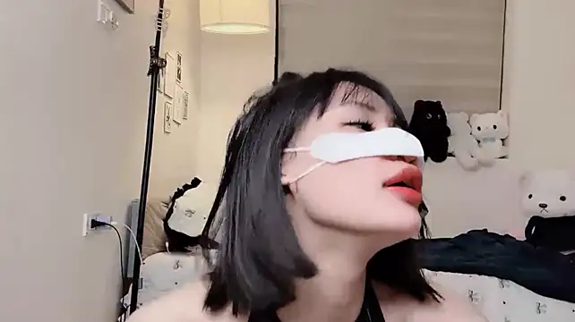 MaiLiiil Adlı Modelin Canlı XXX Sohbeti