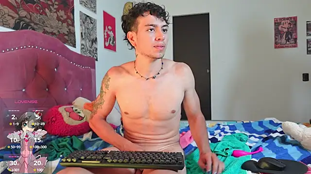 Laramucci Webcam Show