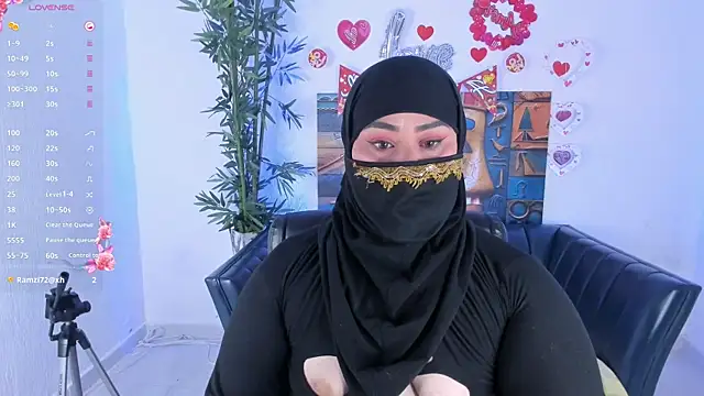 Webkamerová show samanee_konn