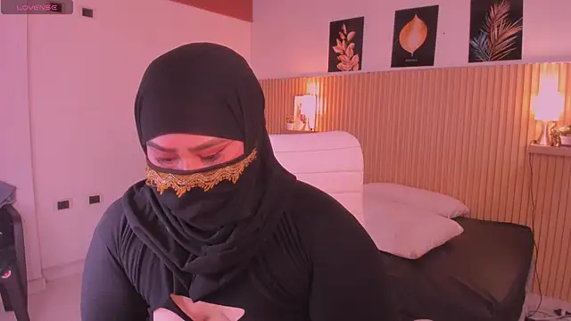 samanee_konn's Webcam Show