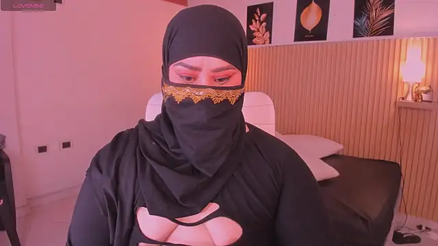 samanee_konn's Webcam Show