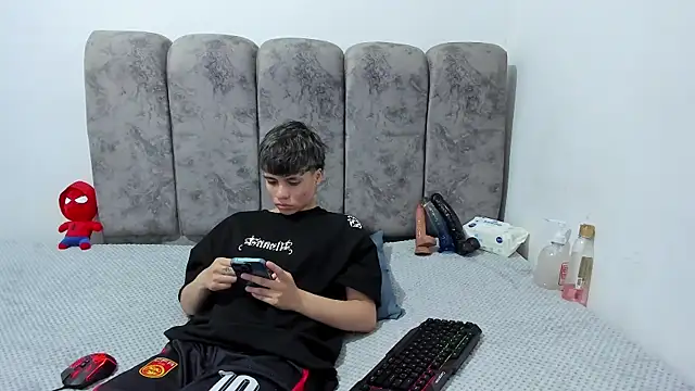Bruno_Cruzz Live XXX Chat