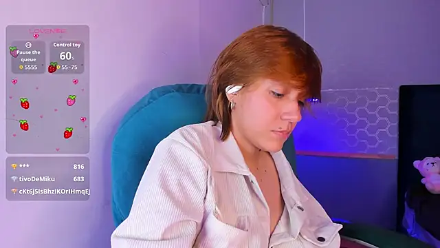 Tsuki_Maru Show in webcam