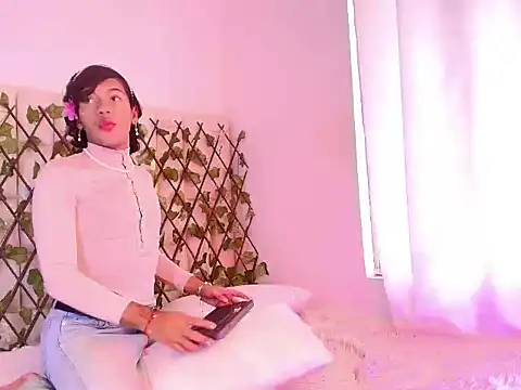 E_R_O_S_'s Webcam Show