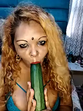 hemilynthomas2467 Show in webcam