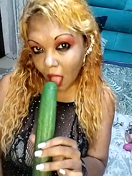 hemilynthomas2467 Chat XXX in diretta