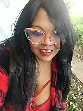 hemilynthomas2467's Live Sex Cam Show